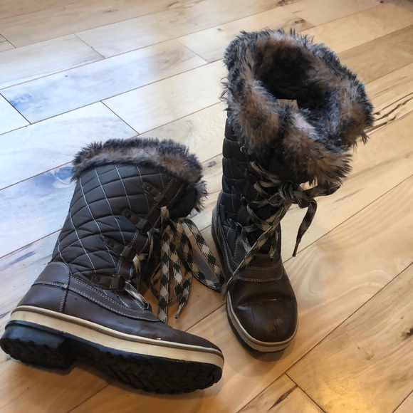 Bass Shoes - Women’s Bass boots